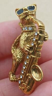 1928 Jewelry Cool Cat The Jazz Meow-sician Brooch